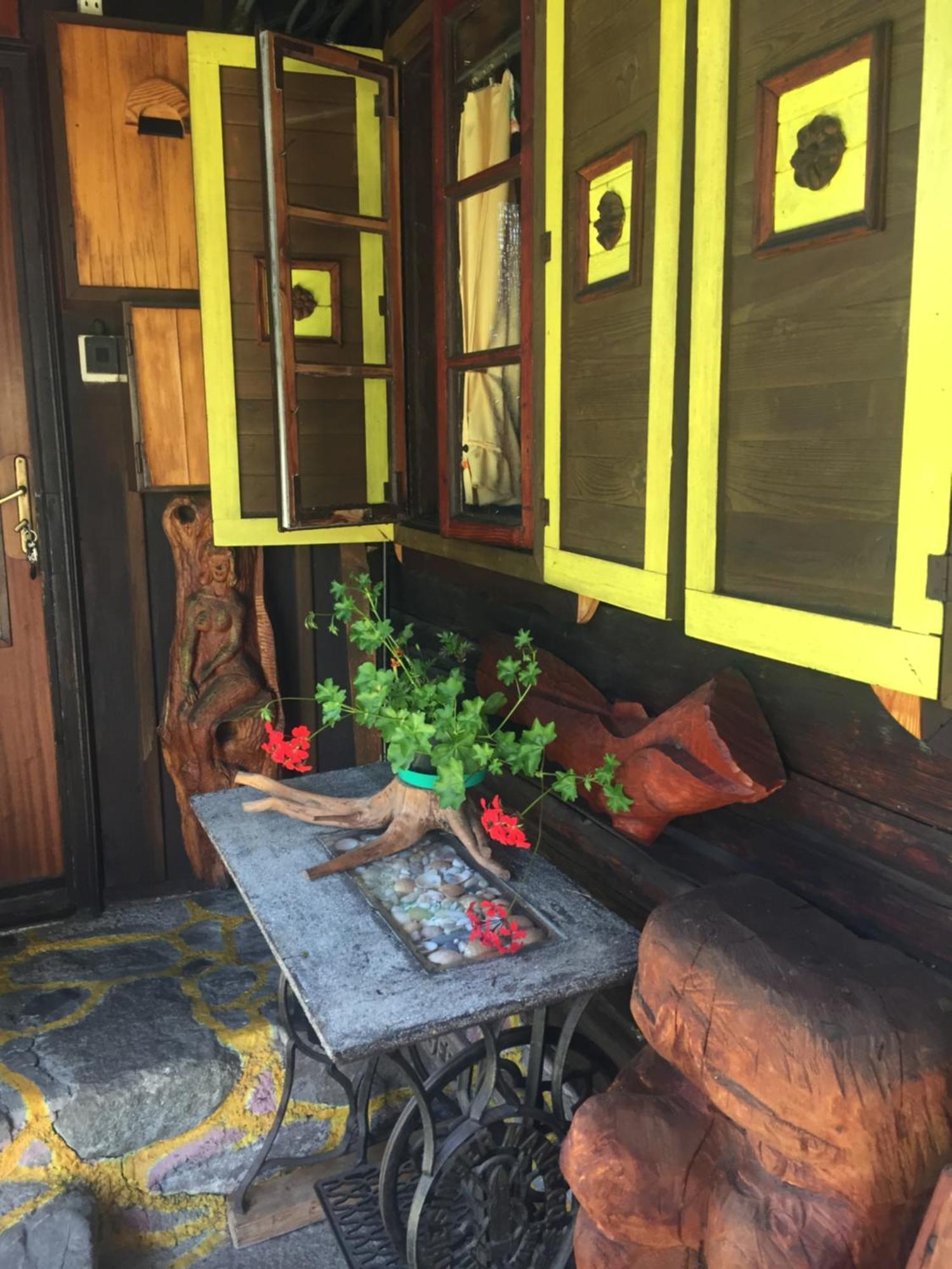 Romanticka Drevenica Liptovská Osada Exteriör bild